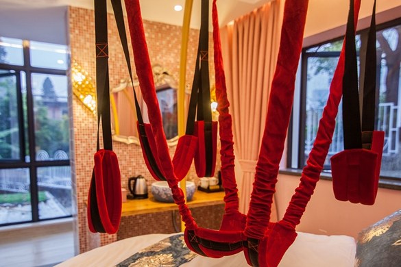 成都創(chuàng)新思維裝飾有限公司招聘_廈門工筆裝飾設(shè)計(jì)有限公司_上饒的裝飾有限限公司的位置