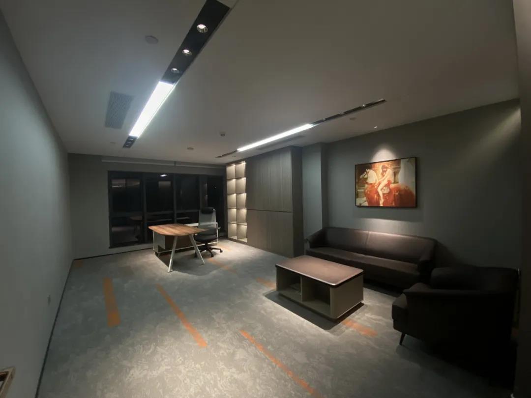 濟(jì)南辦公寫(xiě)字樓裝修_廈門(mén)辦公樓裝修_廣州辦公廠房裝修