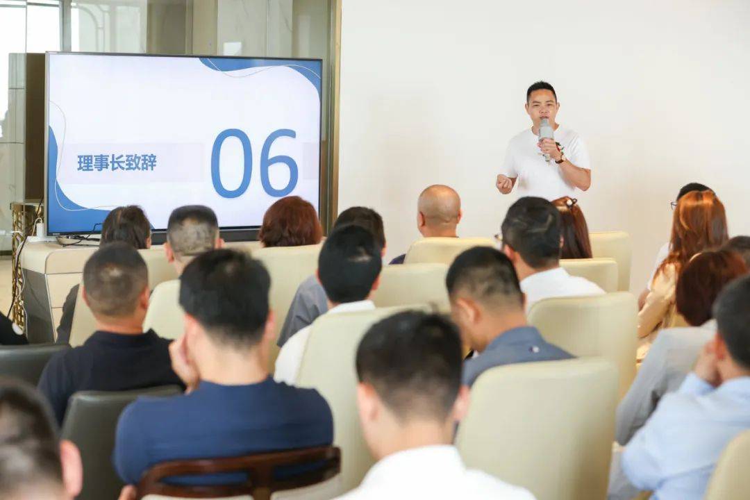 深圳室內(nèi)設(shè)計師協(xié)會_深圳室內(nèi)設(shè)計師協(xié)會趙慶祥_廈門室內(nèi)裝修協(xié)會