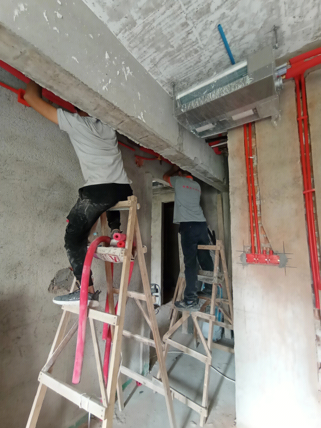 廈門(mén)裝修水電改造_廈門(mén)裝修水電工人_廈門(mén)水電安裝師傅