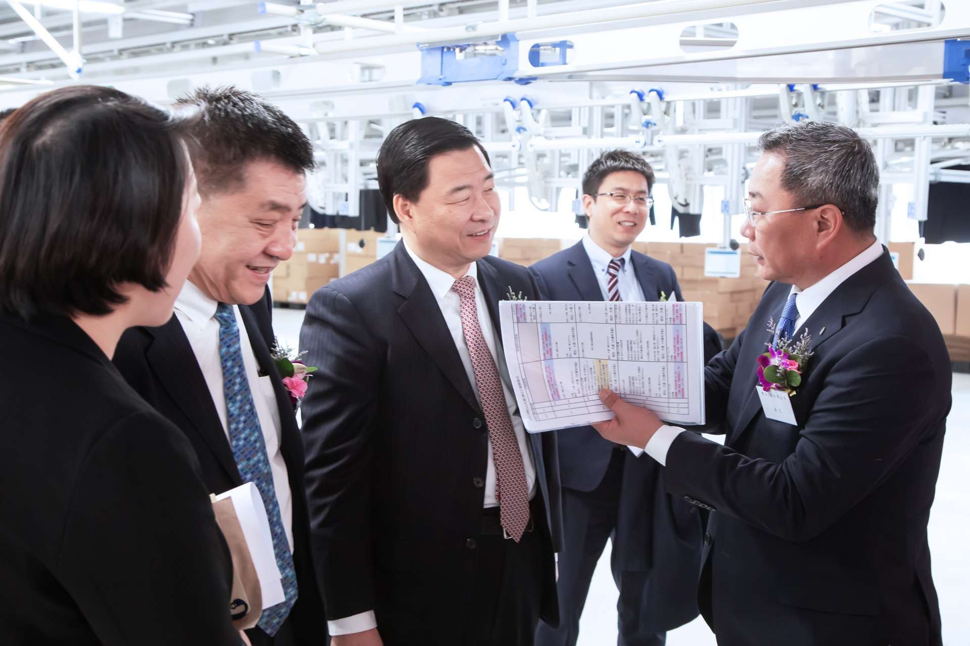 _展銷、簽約、洽談、直播精彩不斷 “石河子參展團(tuán)”火出了圈_展銷、簽約、洽談、直播精彩不斷 “石河子參展團(tuán)”火出了圈