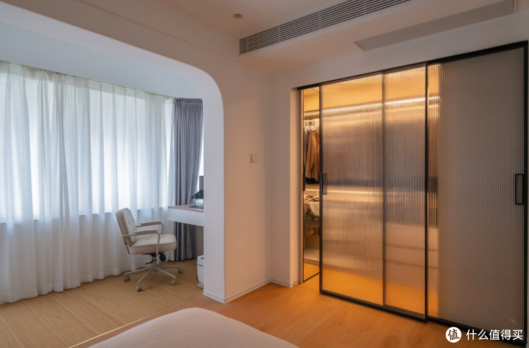 發(fā)現(xiàn)廈門一戶人家：79㎡，2室改3室，單衛(wèi)變雙衛(wèi)，那叫一個(gè)巧妙