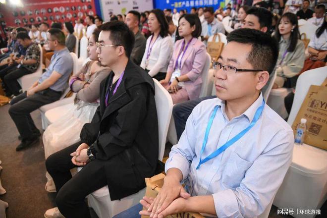 廈門室內(nèi)裝修協(xié)會(huì)_廈門市室內(nèi)裝飾協(xié)會(huì)_廈門室內(nèi)裝飾協(xié)會(huì)會(huì)長