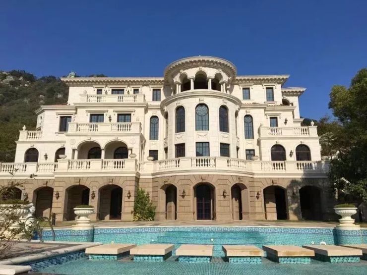 廈門(mén)別墅裝飾_廈門(mén)別墅現(xiàn)代家裝_廈門(mén)別墅裝修公司