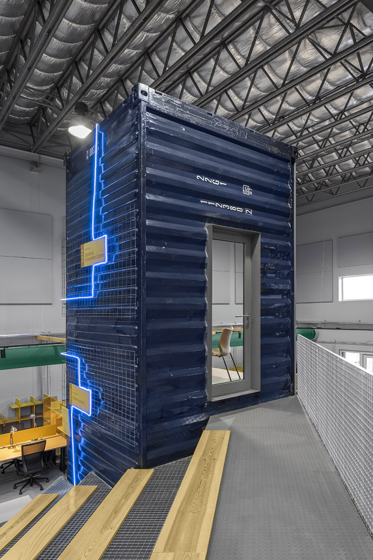 廈門辦公裝修室設(shè)計(jì)公司_廈門辦公裝修設(shè)計(jì)公司_廈門辦公室裝修設(shè)計(jì)