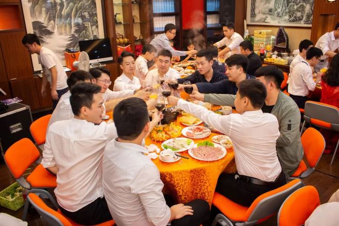 廈門誠(chéng)信裝飾_廈門誠(chéng)信家裝修網(wǎng)_廈門裝修誠(chéng)信家網(wǎng)官網(wǎng)