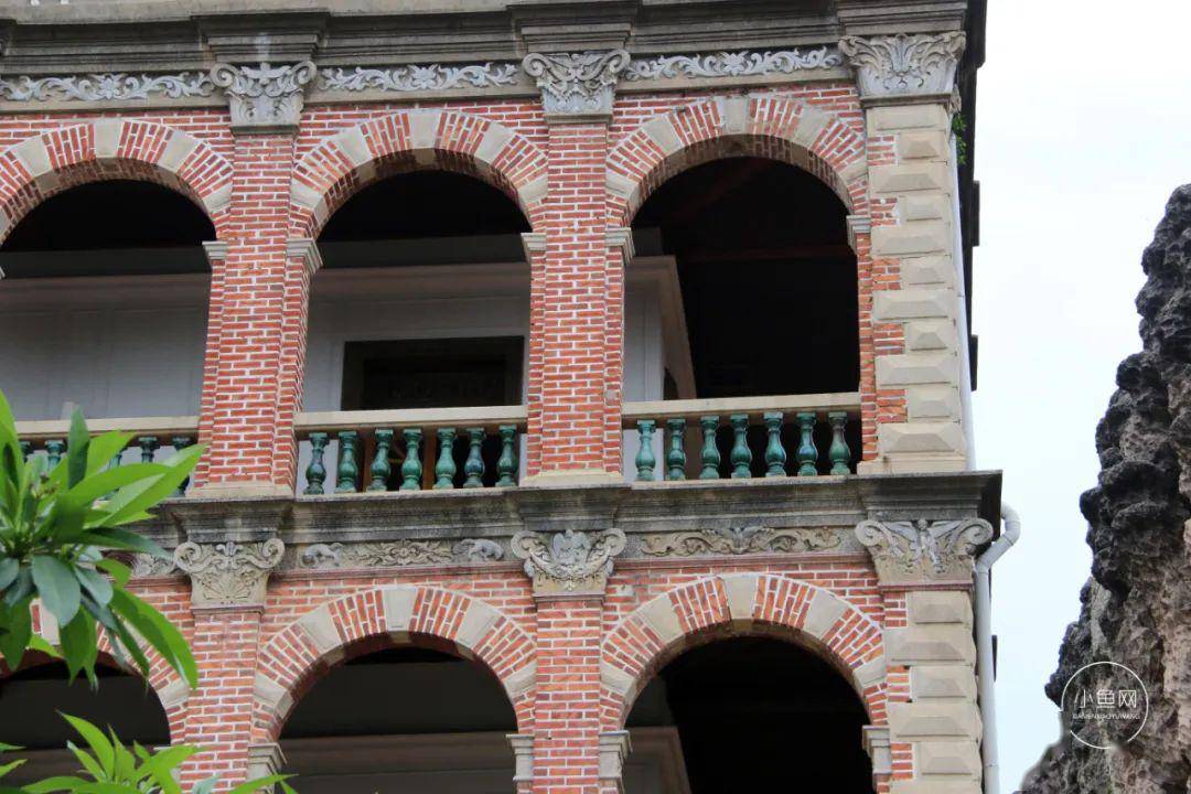 廈門(mén)別墅裝修價(jià)格_廈門(mén)裝修別墅_別墅廈門(mén)裝修圖片