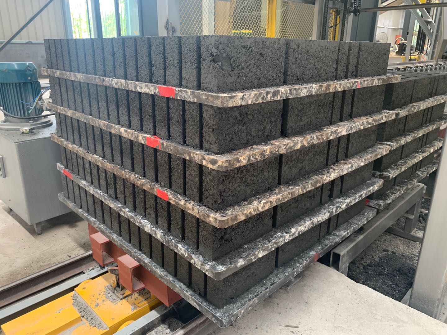 廈門裝修建筑垃圾怎么處理_廈門裝修垃圾傾倒點_廈門裝修垃圾清運費標準