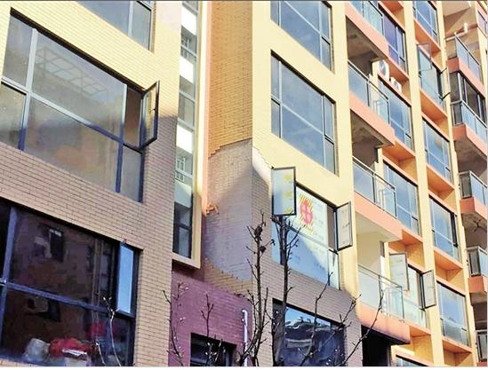 廈門(mén)外墻裝修公司_廈門(mén)外墻清洗電話_廈門(mén)外墻涂料裝修公司