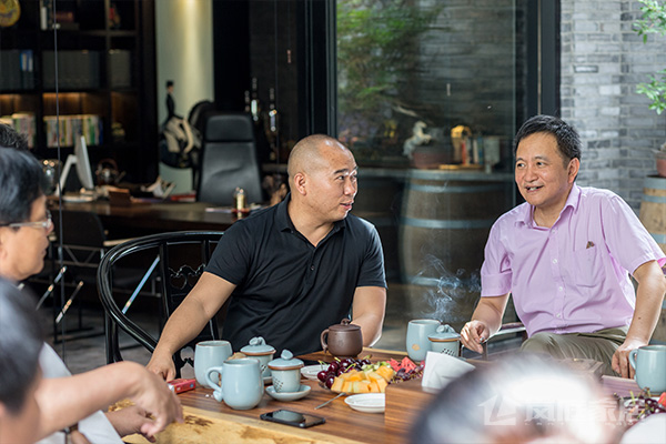 廈門十強(qiáng)裝修公司_廈門裝修工程公司排名榜_廈門裝修隊(duì)