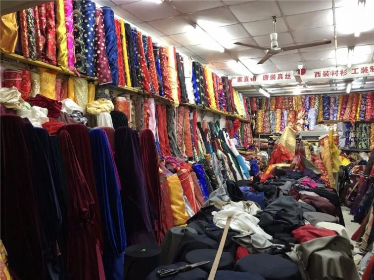 批發(fā)廈門(mén)裝修材料市場(chǎng)在哪里_廈門(mén)裝飾材料批發(fā)市場(chǎng)_廈門(mén)裝修材料批發(fā)市場(chǎng)