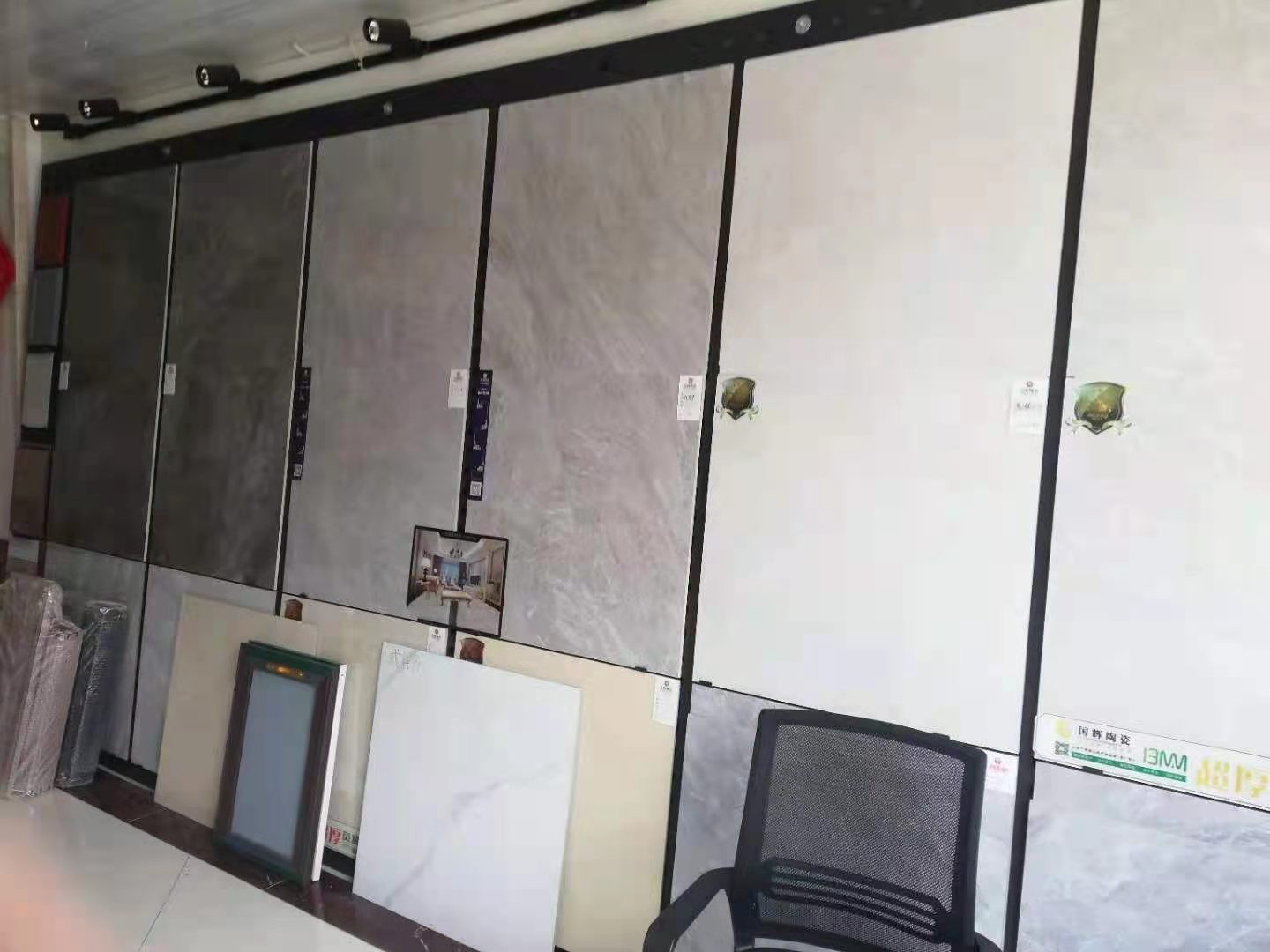 廈門裝修建材_廈門裝修材料批發(fā)市場(chǎng)在哪里_廈門裝修建材批發(fā)市場(chǎng)