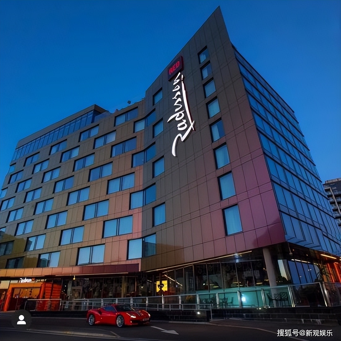 廈門裝修設(shè)計公司哪家比較好_廈門店鋪設(shè)計_廈門裝修設(shè)計店面