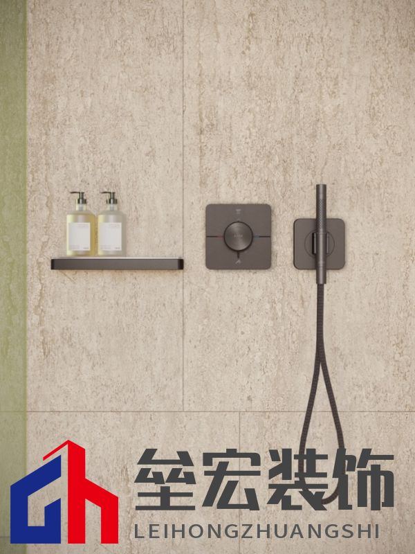 圖片包含 室內(nèi), 小, 桌子, 房間    描述已自動生成