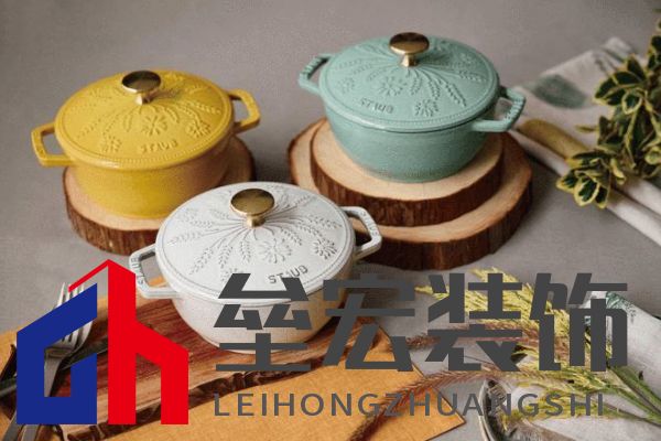 酷彩LE CREUSET鑄鐵鍋京東獨(dú)家首發(fā)！下單即贈價值百元鍋鏟座