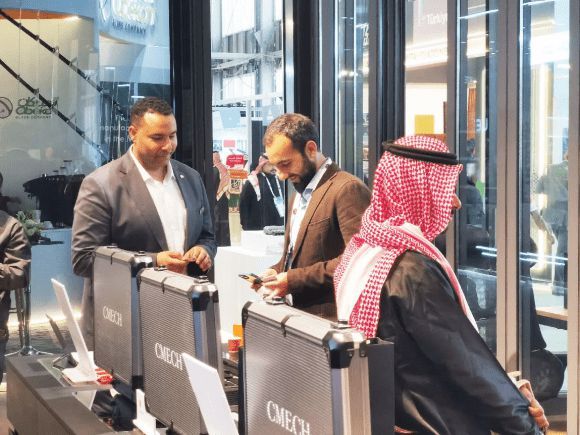 技術(shù)+美學(xué)雙驅(qū)動(dòng)：CMECH希美克點(diǎn)亮沙特“2030愿景”建筑藍(lán)圖