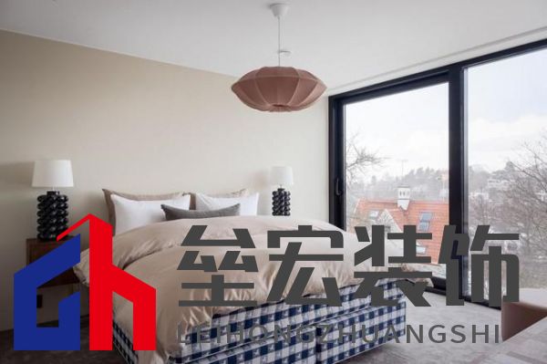 致敬不被定義的她，海絲騰以好眠綻放女性力量