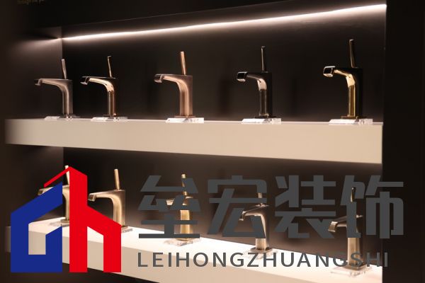 圖片包含 物體, 室內(nèi), 桌子, 鏡子描述已自動(dòng)生成